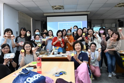 1150331 新興國小志工大會(11402)~遠離生活毒化物-健康拼圖洗髮餅圖片